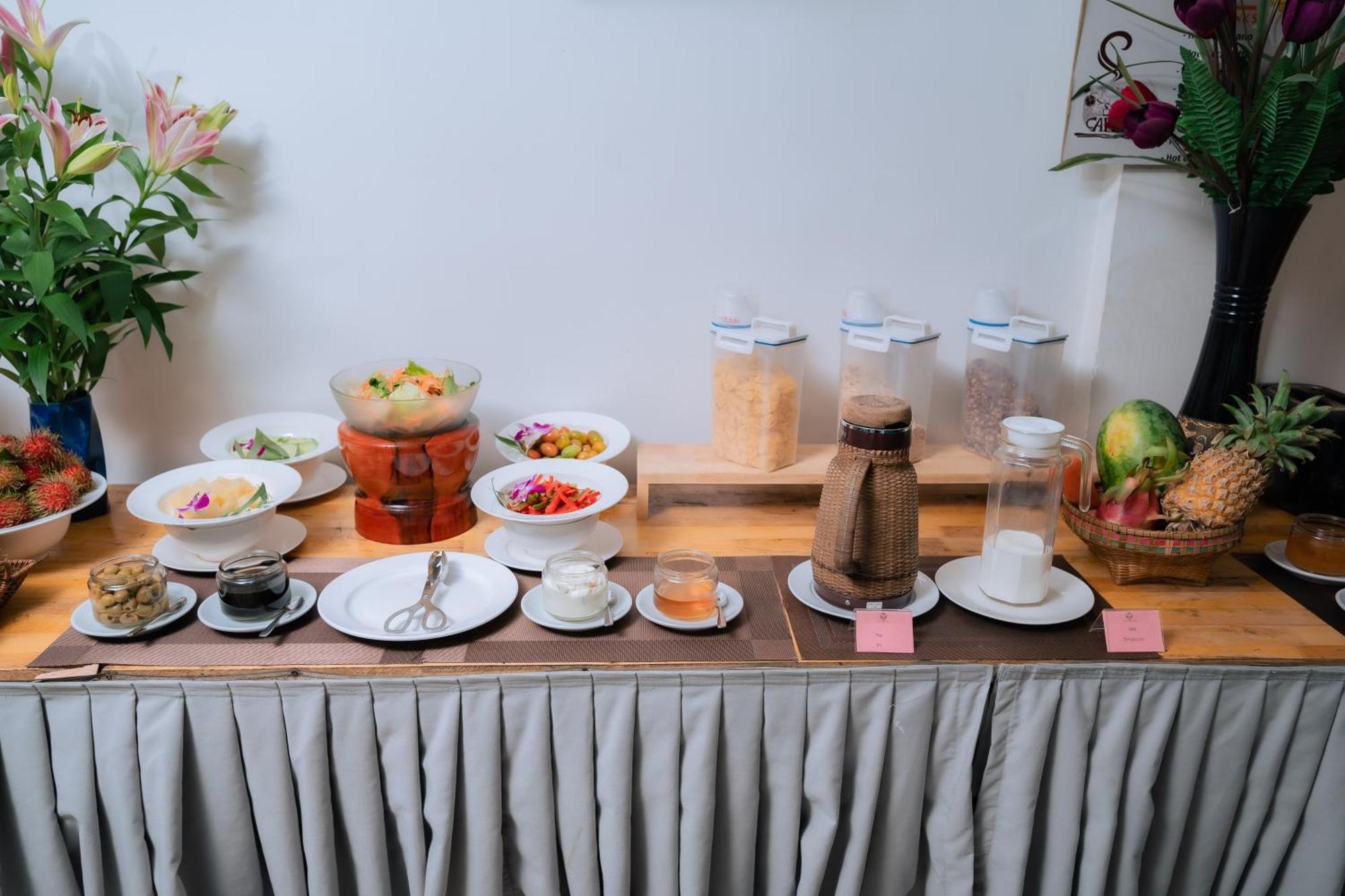 Grand Elevation Hotel Phnom Penh Zewnętrze zdjęcie